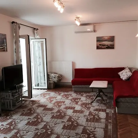 Mara Daire Novi Vinodolski